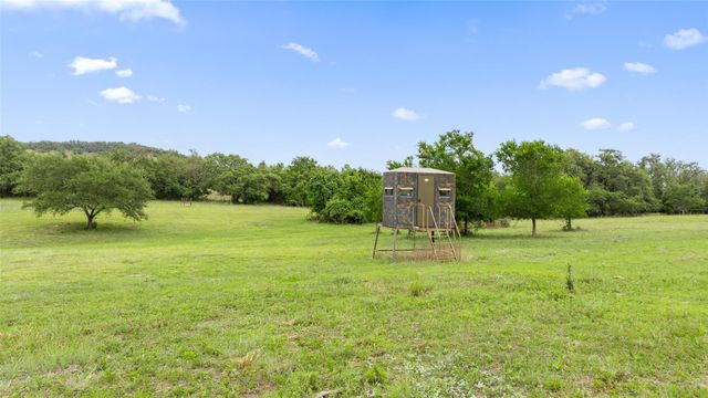 1956 Mountain Pasture Ranch Road RD, Johnson City, TX 78636