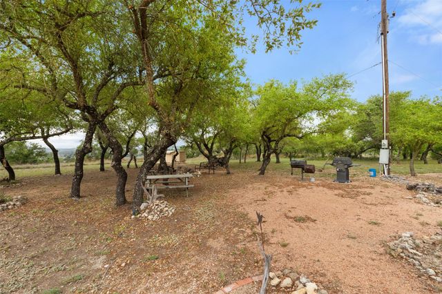 1956 Mountain Pasture Ranch Road RD, Johnson City, TX 78636