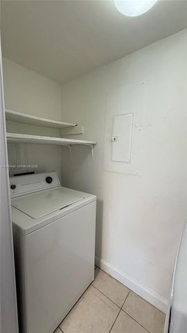 4098 N Pine Island Road 100, Sunrise, FL 33351