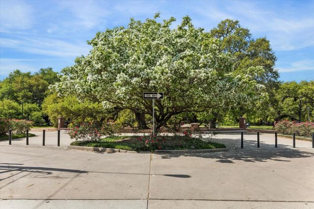 2915 Jackson Street, Houston, TX 77004