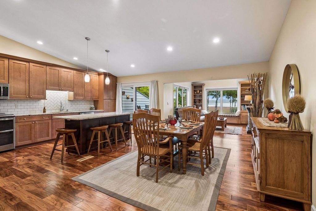 459 W Eagle Lake Drive, Maple Grove, MN 55369 — exterior