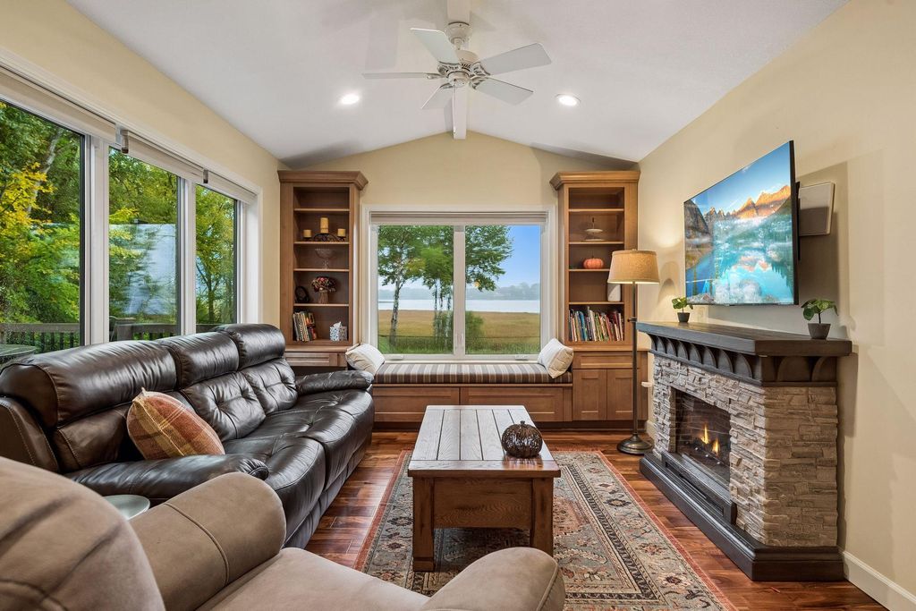459 W Eagle Lake Drive, Maple Grove, MN 55369 — photo 2