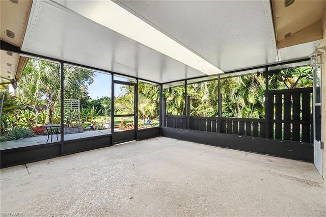 17310 Timber Oak LN, Fort Myers, FL 33908