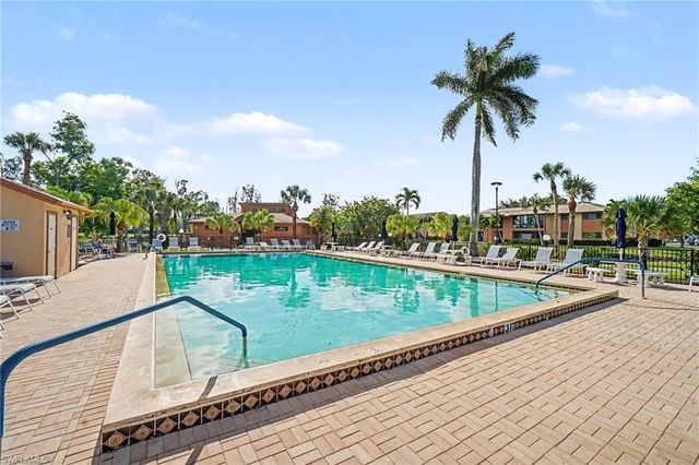 17310 Timber Oak LN, Fort Myers, FL 33908