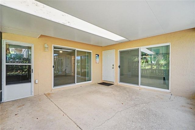 17310 Timber Oak LN, Fort Myers, FL 33908