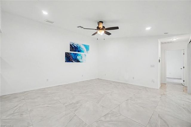 17310 Timber Oak LN, Fort Myers, FL 33908