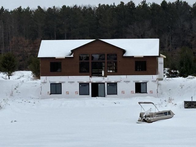 W5772 Island View Drive, New Lisbon, WI 53950