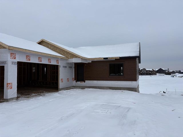 W5772 Island View Drive, New Lisbon, WI 53950