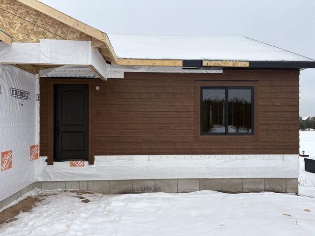 W5772 Island View Drive, New Lisbon, WI 53950