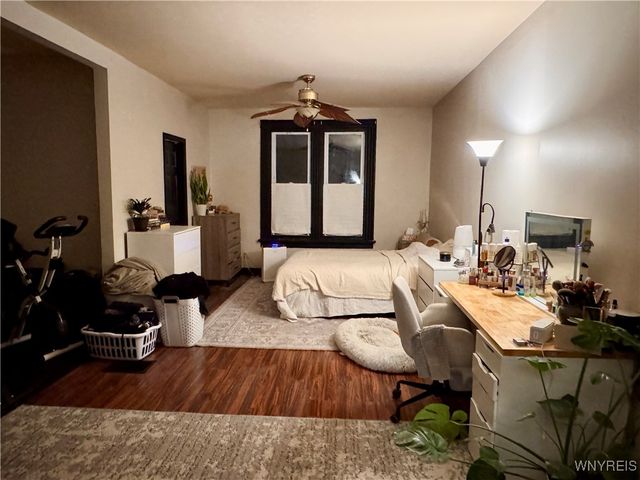 28 Ripley Place, Buffalo, NY 14213