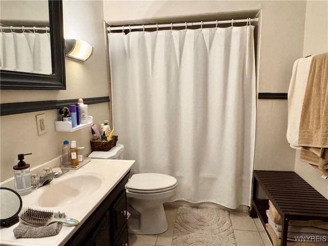 28 Ripley Place, Buffalo, NY 14213