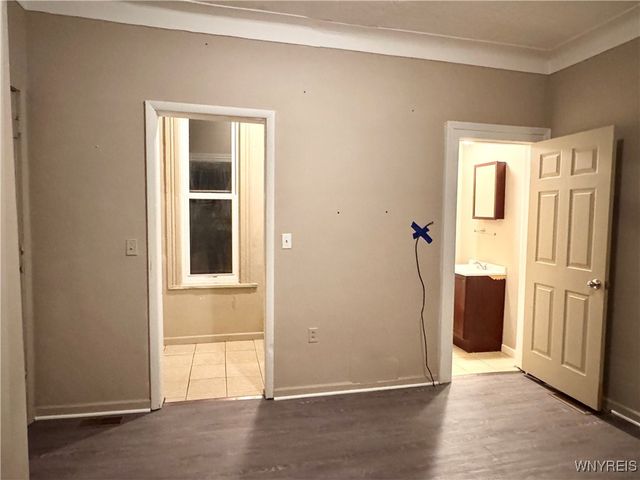 28 Ripley Place, Buffalo, NY 14213