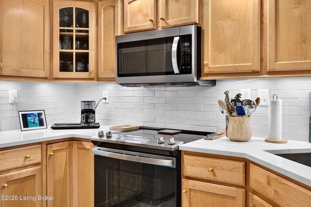 7008 Ridge Run Cir, Prospect, KY 40059