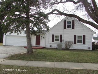 286 Church Street, Freeland, MI 48623