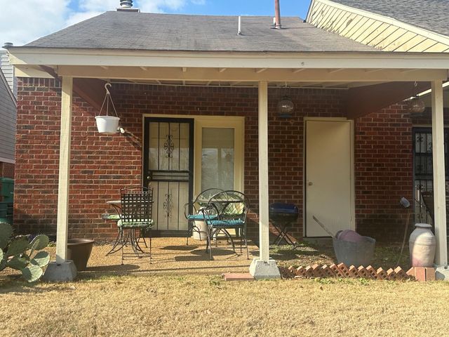 5147 WALTON LAKE ST, Memphis, TN 38118