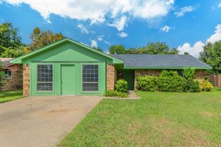 105 Briar Lane, Waxahachie, TX 75165