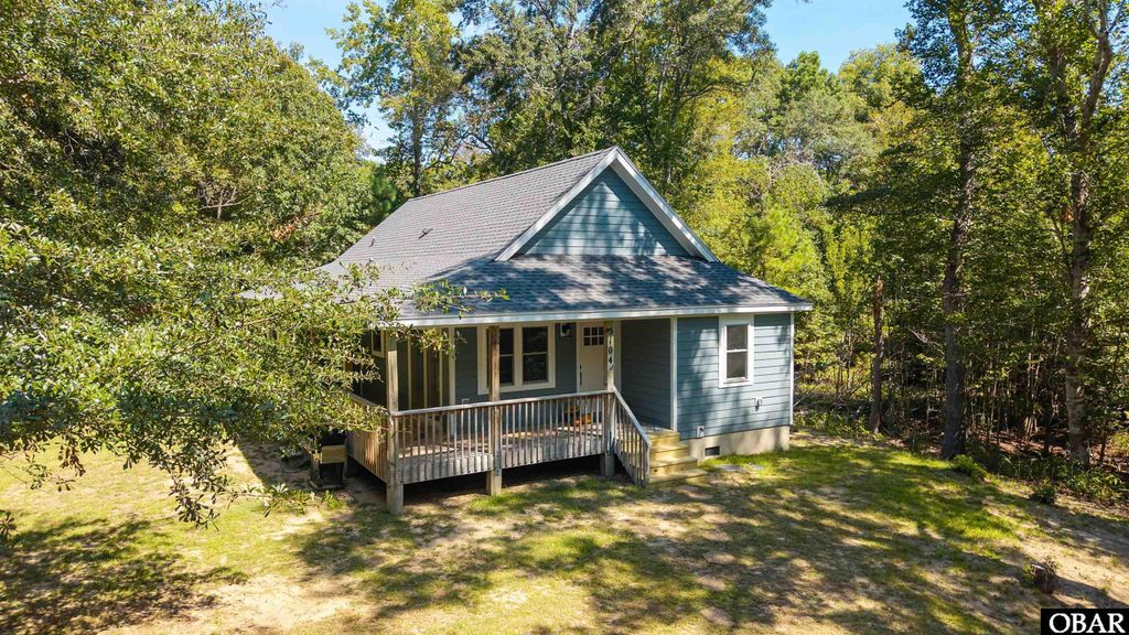 Image 1 of property listing at 5104 The Woods Road, Kitty Hawk, NC 27949