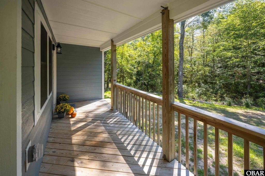 Image 26 of property listing at 5104 The Woods Road, Kitty Hawk, NC 27949