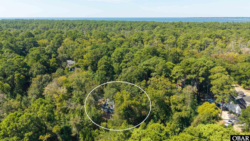 Image 31 of property listing at 5104 The Woods Road, Kitty Hawk, NC 27949