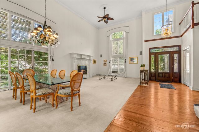 4N468 S Robert Frost Circle, St. Charles, IL 60175