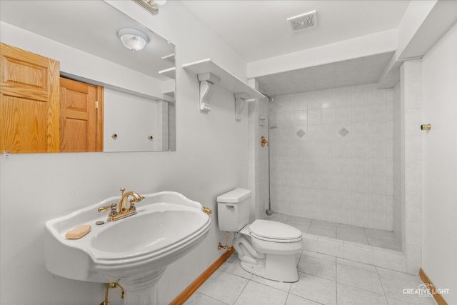 4N468 S Robert Frost Circle, St. Charles, IL 60175