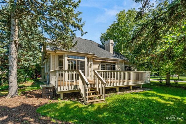 4N468 S Robert Frost Circle, St. Charles, IL 60175