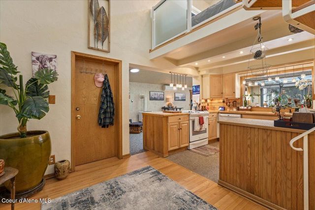 726 N 11th ST, Coeur D'alene, ID 83814