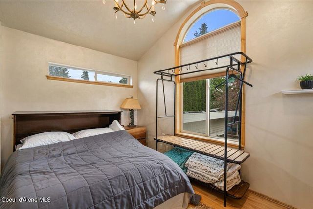 726 N 11th ST, Coeur D'alene, ID 83814