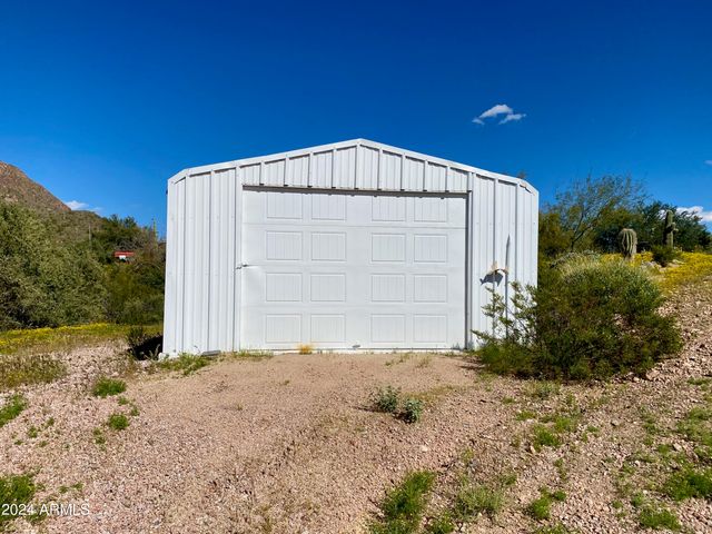 3740 W JENNY LIN Road, New River, AZ 85087