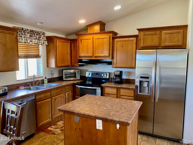 3740 W JENNY LIN Road, New River, AZ 85087