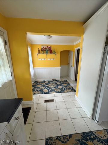 370 N Main Street, Columbiana, OH 44408