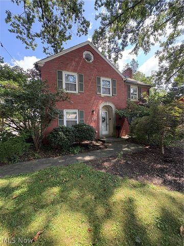 370 N Main Street, Columbiana, OH 44408
