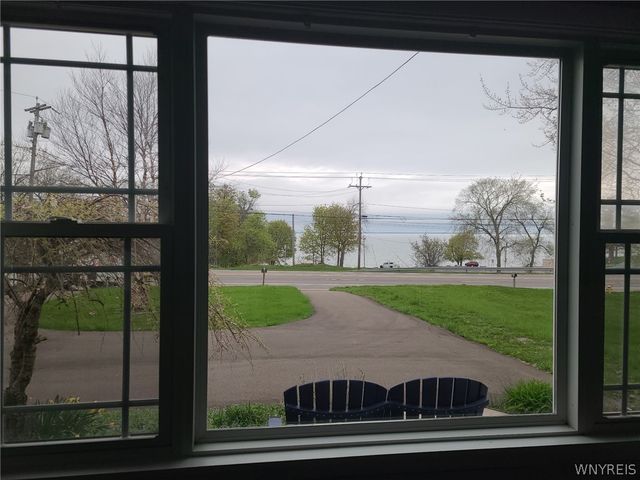 4457 Lake Shore Road, Hamburg, NY 14075