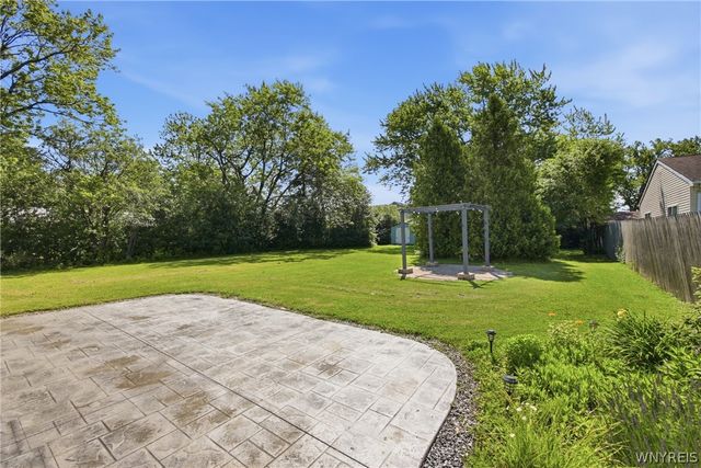 4457 Lake Shore Road, Hamburg, NY 14075