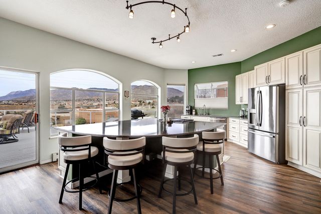 701 Stagecoach Road SE, Albuquerque, NM 87123