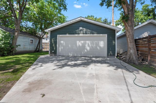 771 Aurora Avenue, Saint Paul, MN 55104