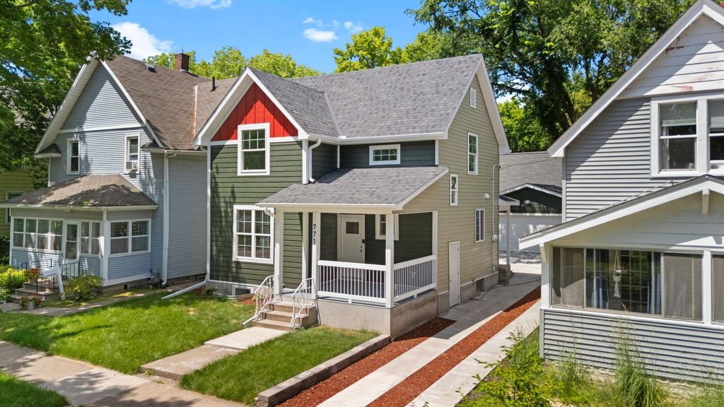 771 Aurora Avenue, Saint Paul, MN 55104
