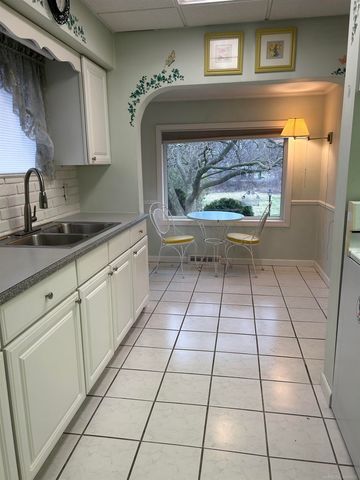 8260 Clinton River Drive, Sterling Heights, MI 48314