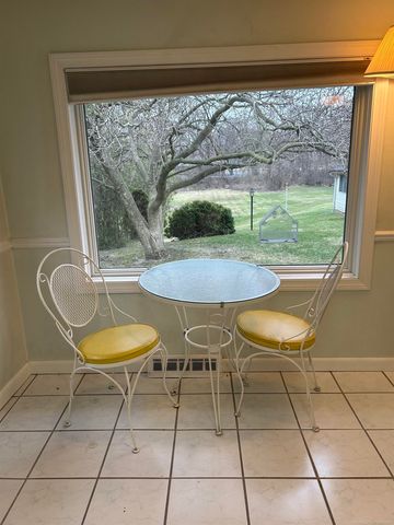 8260 Clinton River Drive, Sterling Heights, MI 48314