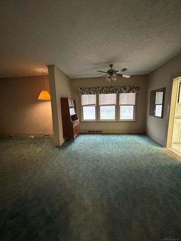 8260 Clinton River Drive, Sterling Heights, MI 48314