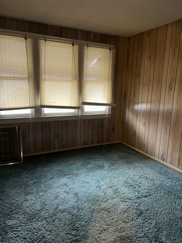 8260 Clinton River Drive, Sterling Heights, MI 48314