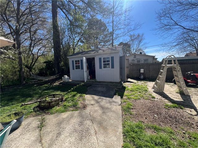 31359 Grants LN, Carrsville, VA 23315