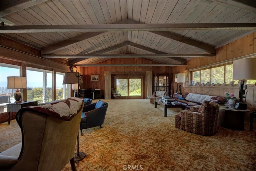 Image 19 of property listing at 2521 Novato Place, Palos Verdes Estates, CA 90274