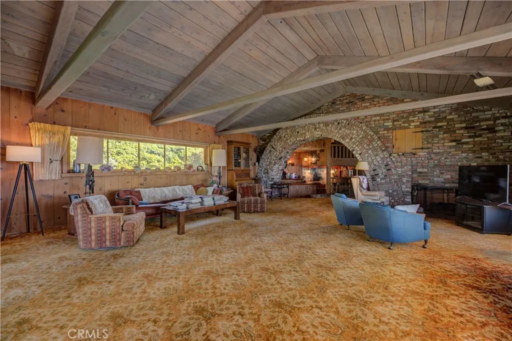 Image 20 of property listing at 2521 Novato Place, Palos Verdes Estates, CA 90274