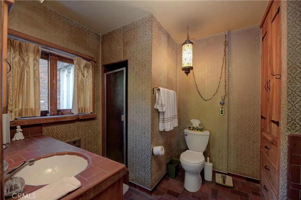 Image 38 of property listing at 2521 Novato Place, Palos Verdes Estates, CA 90274