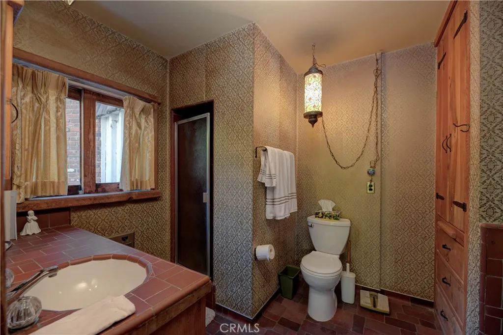 Image 42 of property listing at 2521 Novato Place, Palos Verdes Estates, CA 90274