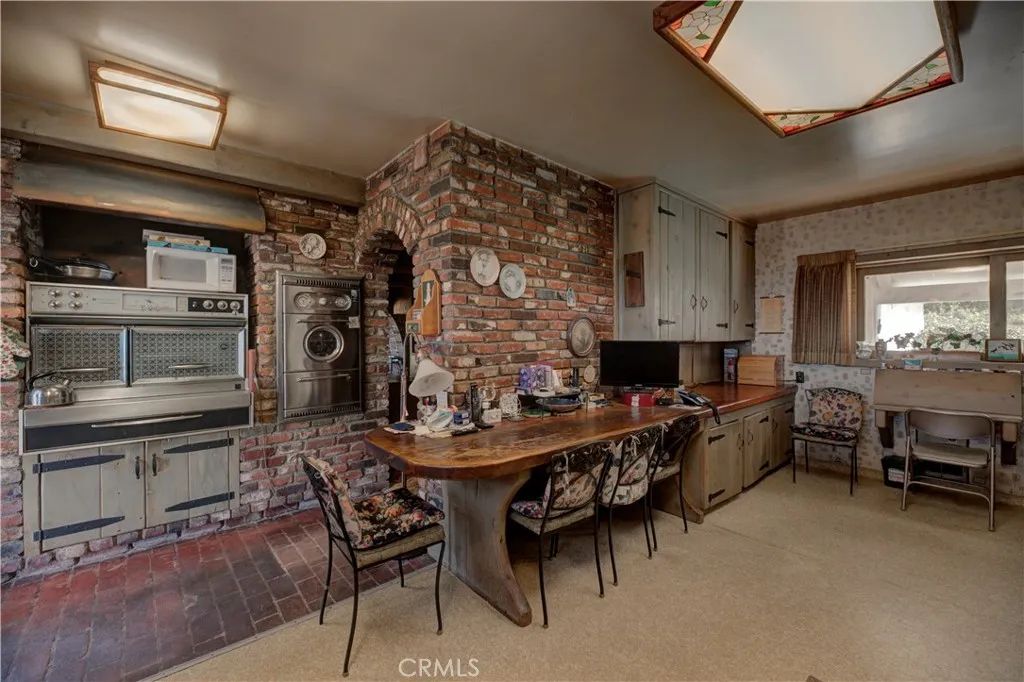 Image 45 of property listing at 2521 Novato Place, Palos Verdes Estates, CA 90274