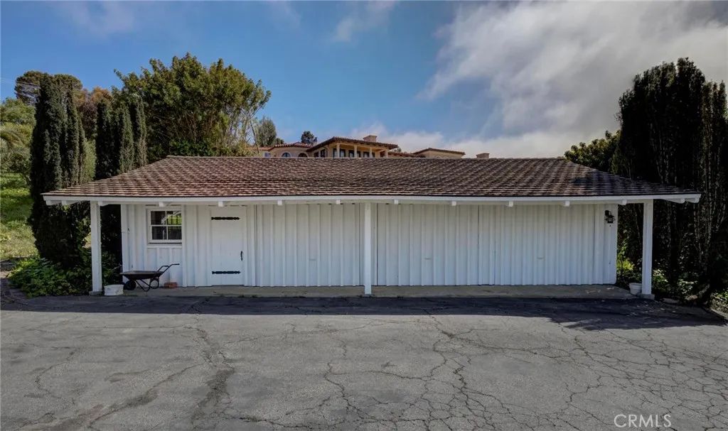 Image 61 of property listing at 2521 Novato Place, Palos Verdes Estates, CA 90274
