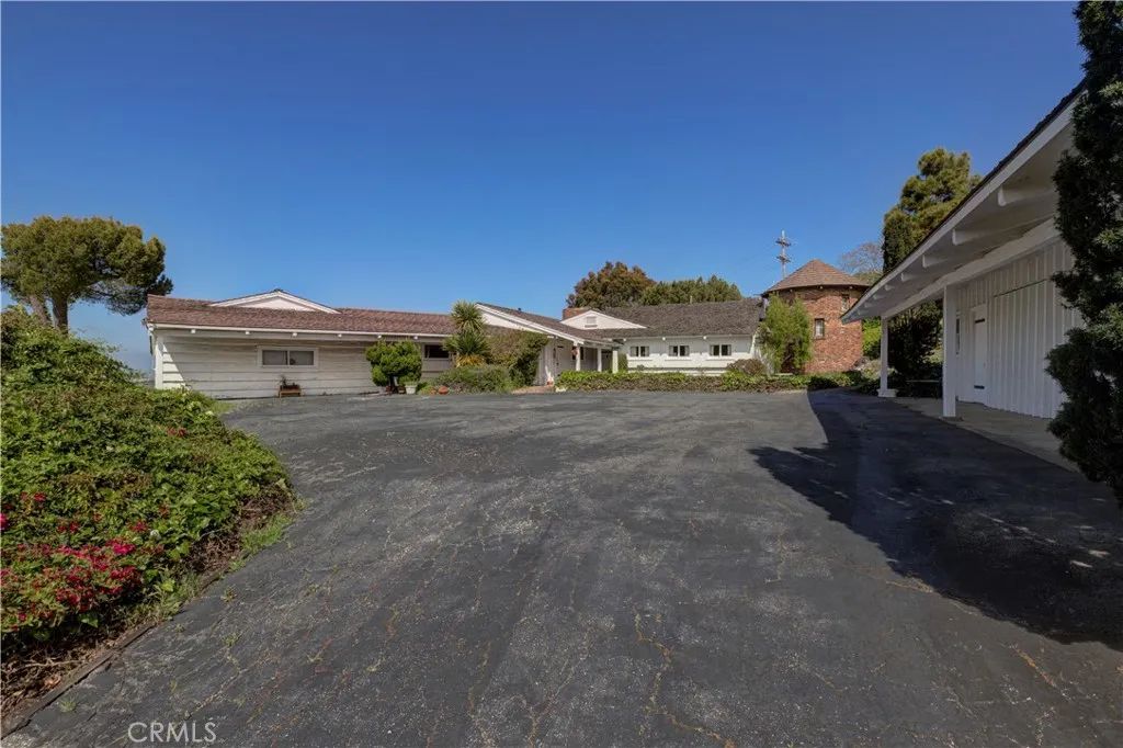 Image 63 of property listing at 2521 Novato Place, Palos Verdes Estates, CA 90274