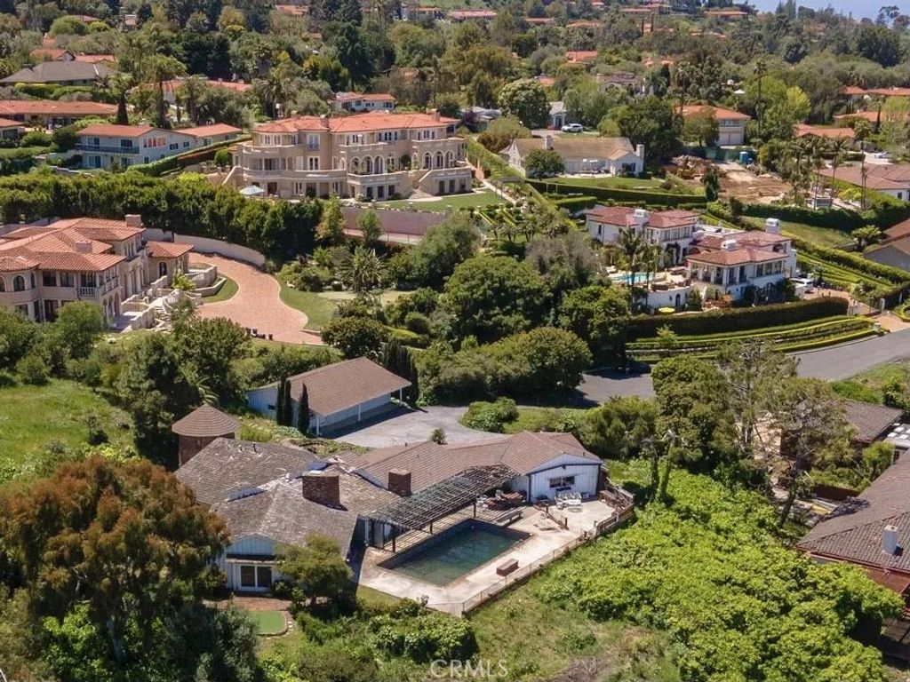 Image 68 of property listing at 2521 Novato Place, Palos Verdes Estates, CA 90274